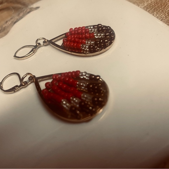 BOHO Handmade Beaded Earrings in Red and Brown - Picture 2 of 3
